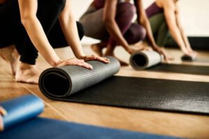 yoga-fuer-bueromenschen-yogalehrer-helmut-wostatek-entspannung